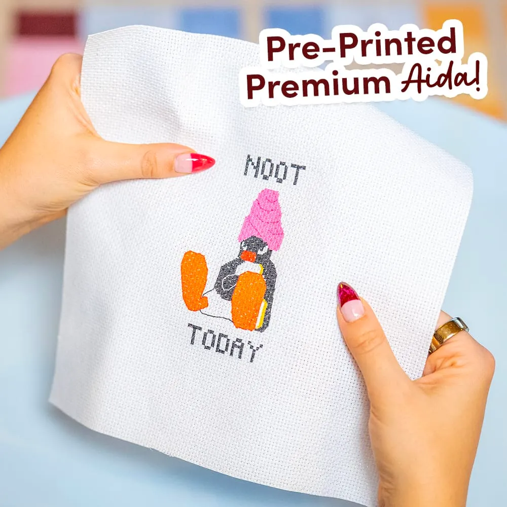 Craft Club Cheeky Pingu kit goblen punct cruce trio