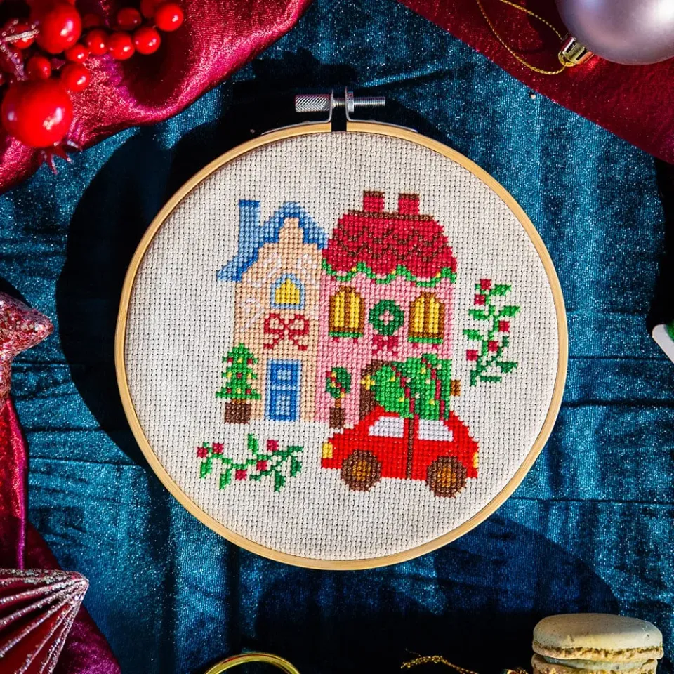 Craft Club Christmas Street kit goblen Craciun 15cm