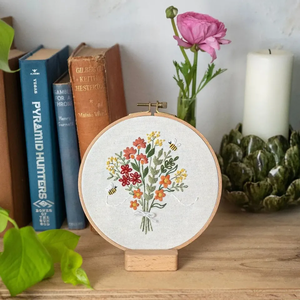 Craft Club suport lemn pentru gherghef 8x6cm