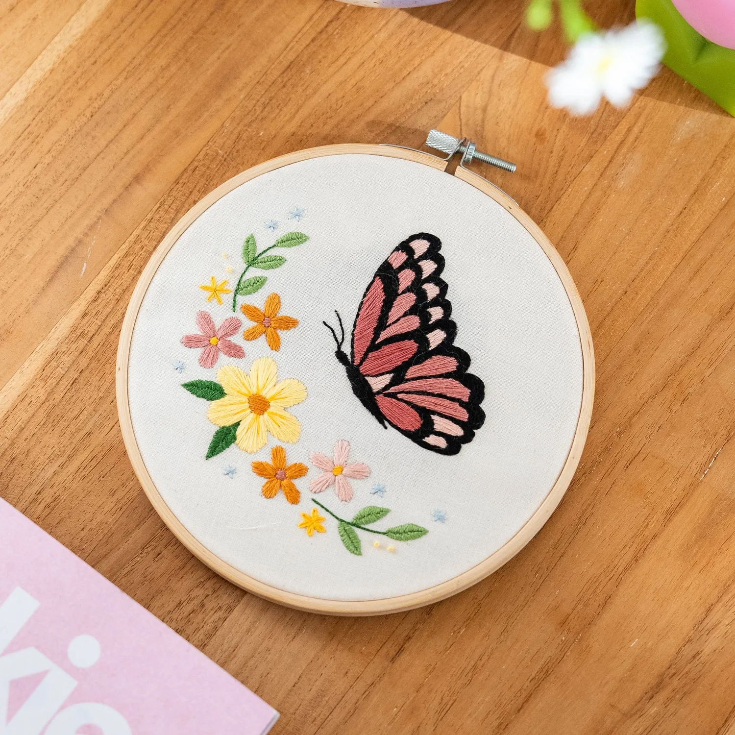 Craft Club Blushing Butterfly kit broderie fluture