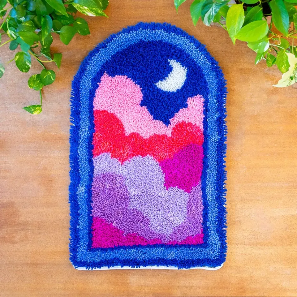 Craft Club Cloudy Portal covor XL latch hook