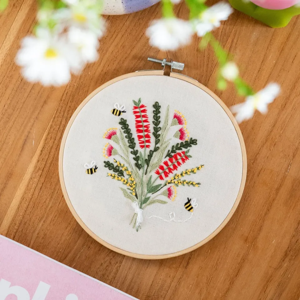 Craft Club Australian Native Bouquet kit broderie