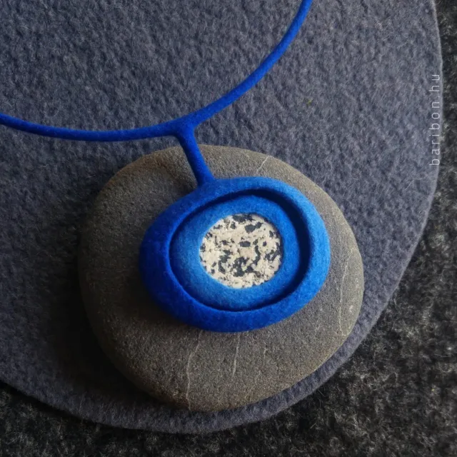 Baribon Pebble Spotty Stone colier scurt albastru