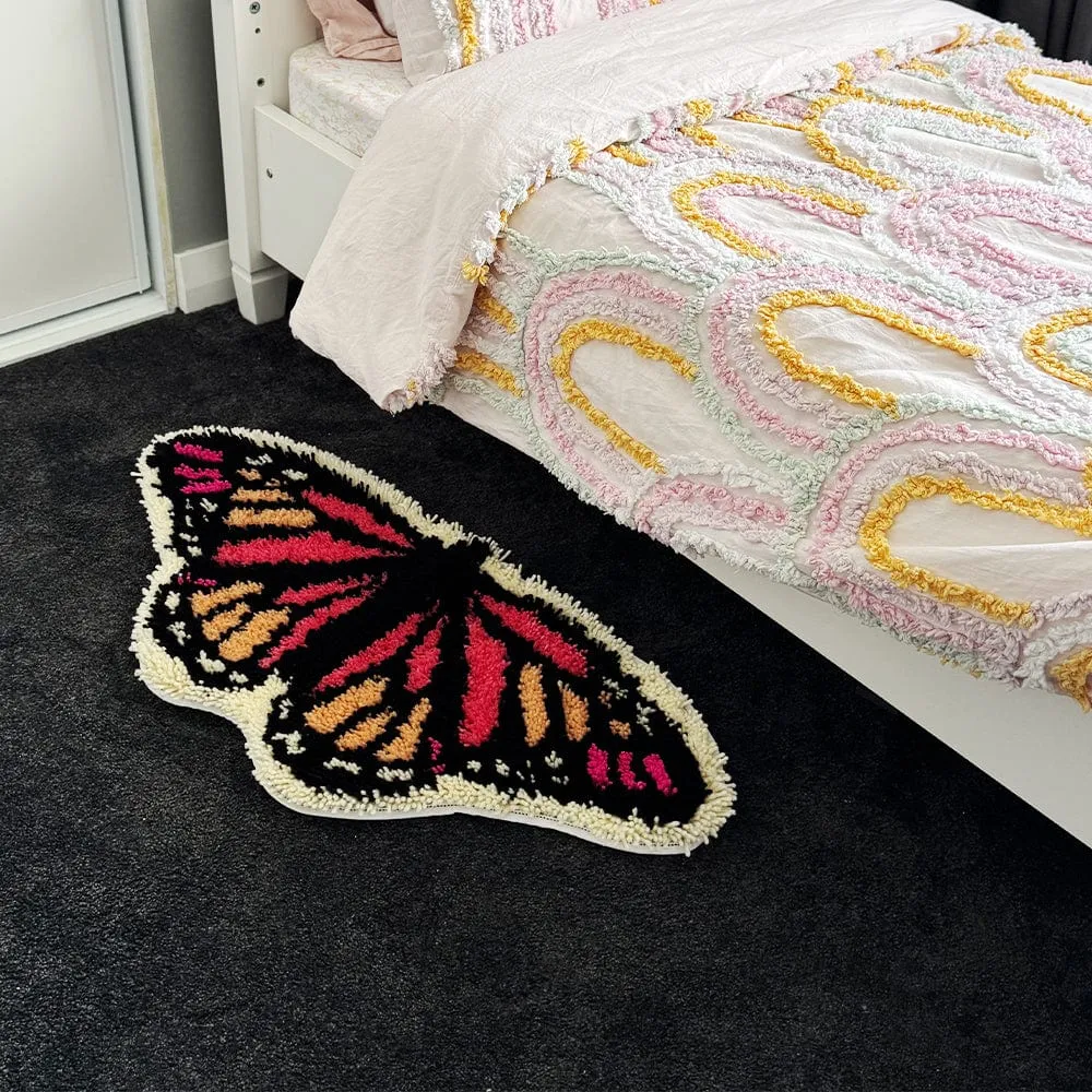 Craft Club Butterfly covor latch hook