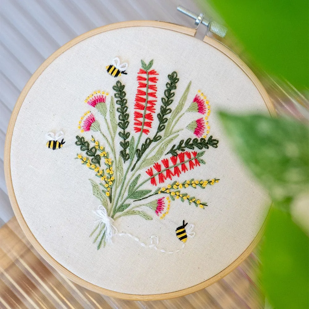 Craft Club Australian Native Bouquet kit broderie